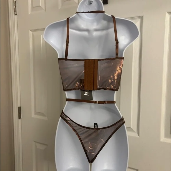 Dollskill Forplay brown metallic two pieces lingerie set - Picture 8 of 10